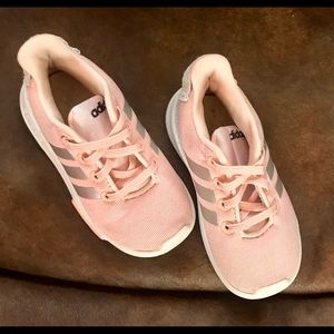 Size6 Childrens NMDs Adidas brand size 6 Toddler